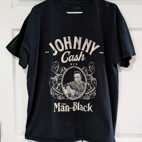 Johnny Cash Men's T-Shirt Black, 100% Cotton XL, Crew Neck, The Man in Black - Picture 2 of 11